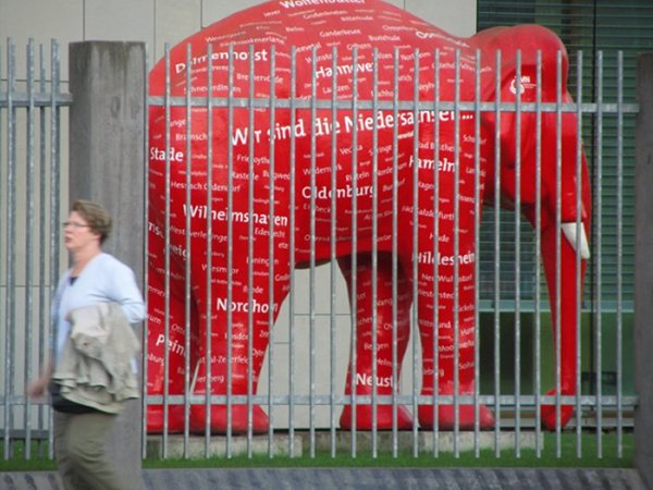 elephant-sm.jpg