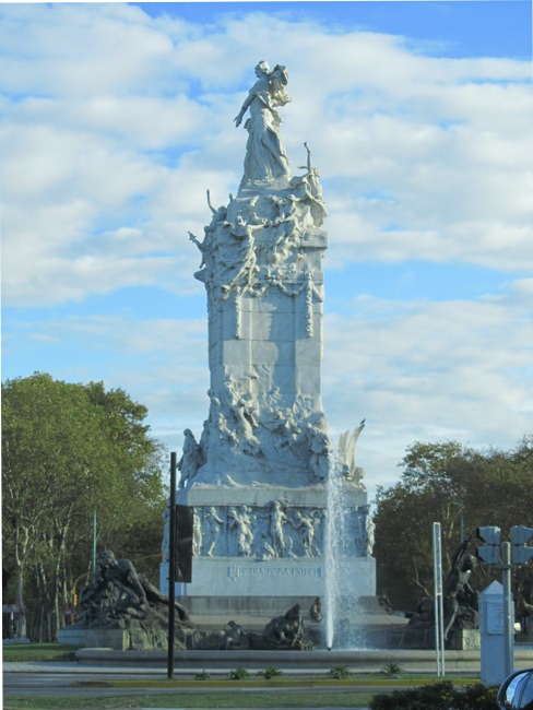 monumento.jpg